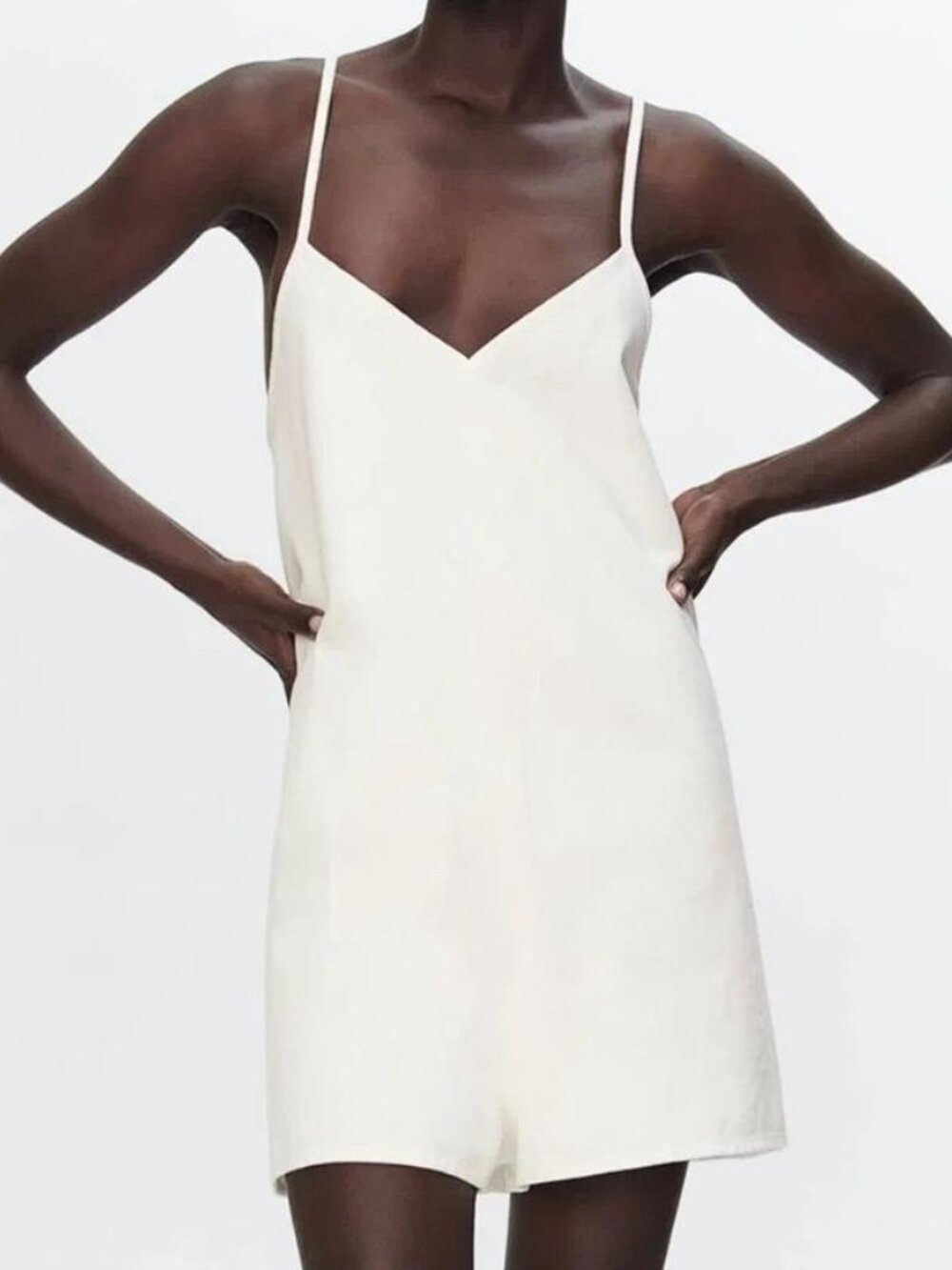 ZARA Women's V-Neck Cami Romper Size L in White